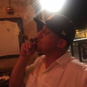 Meet your Posher, Robert